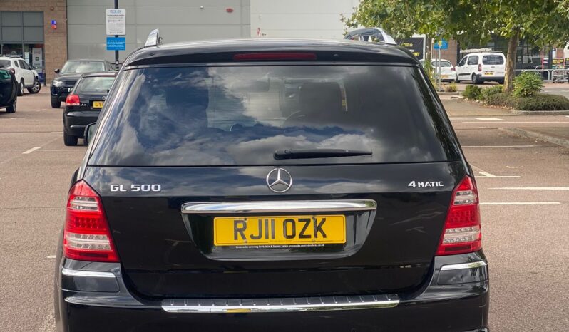 
								Mercedes-Benz GL 500 4MATIC full									