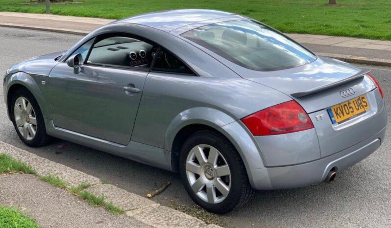 
								Audi TT S Tronic full									