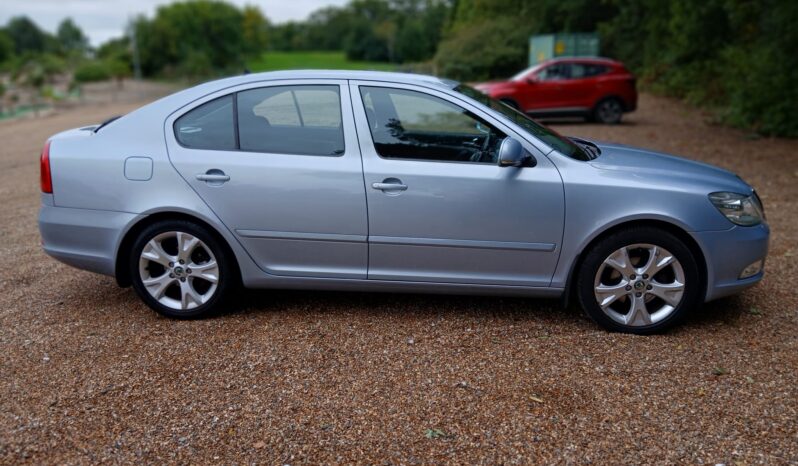 
								SKODA – OCTAVIA ELEGANCE TSI S-A full									